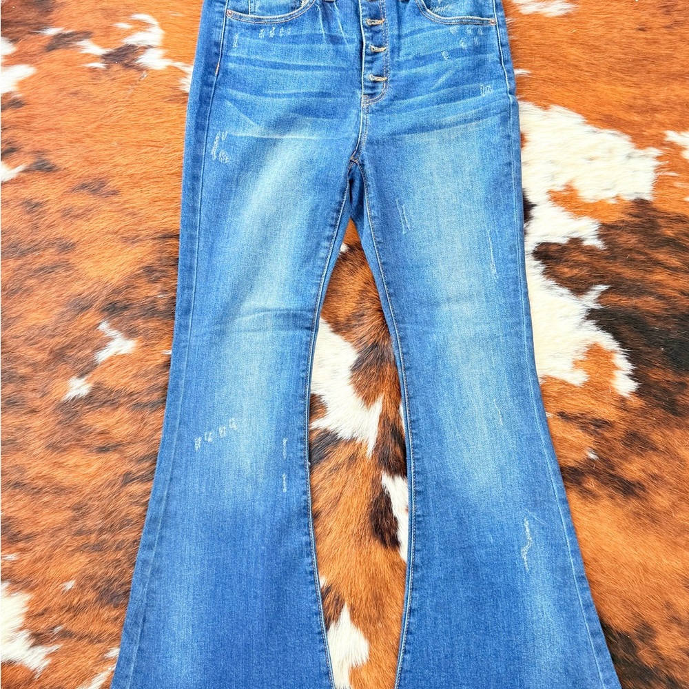 Elegant Blue Flare Jeans for Women